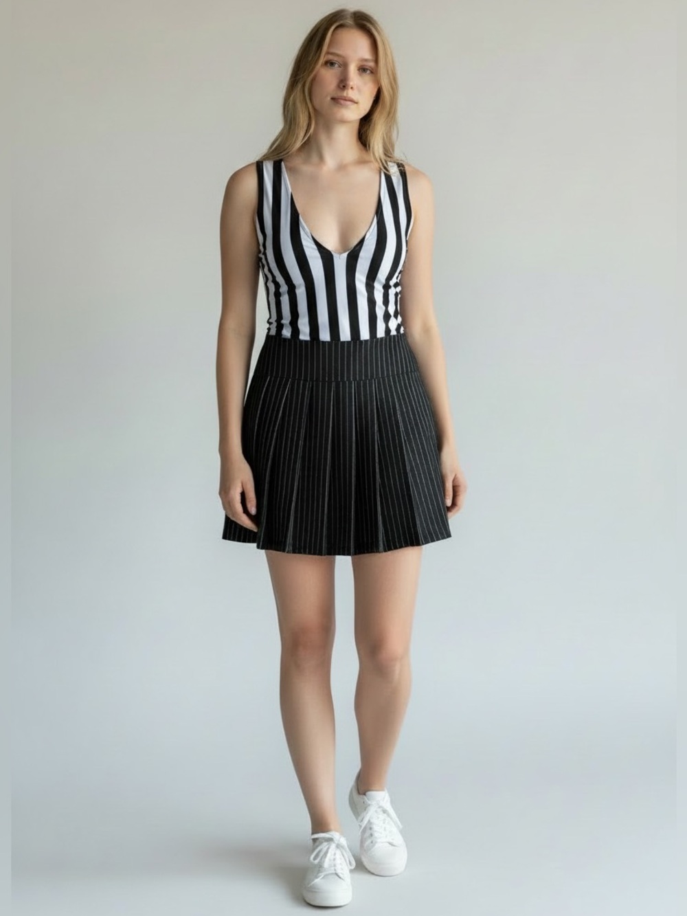 Black Pinstripe Pleated Ultra Mini Skort NWT Sz L Referee Costume Sincerely Jule